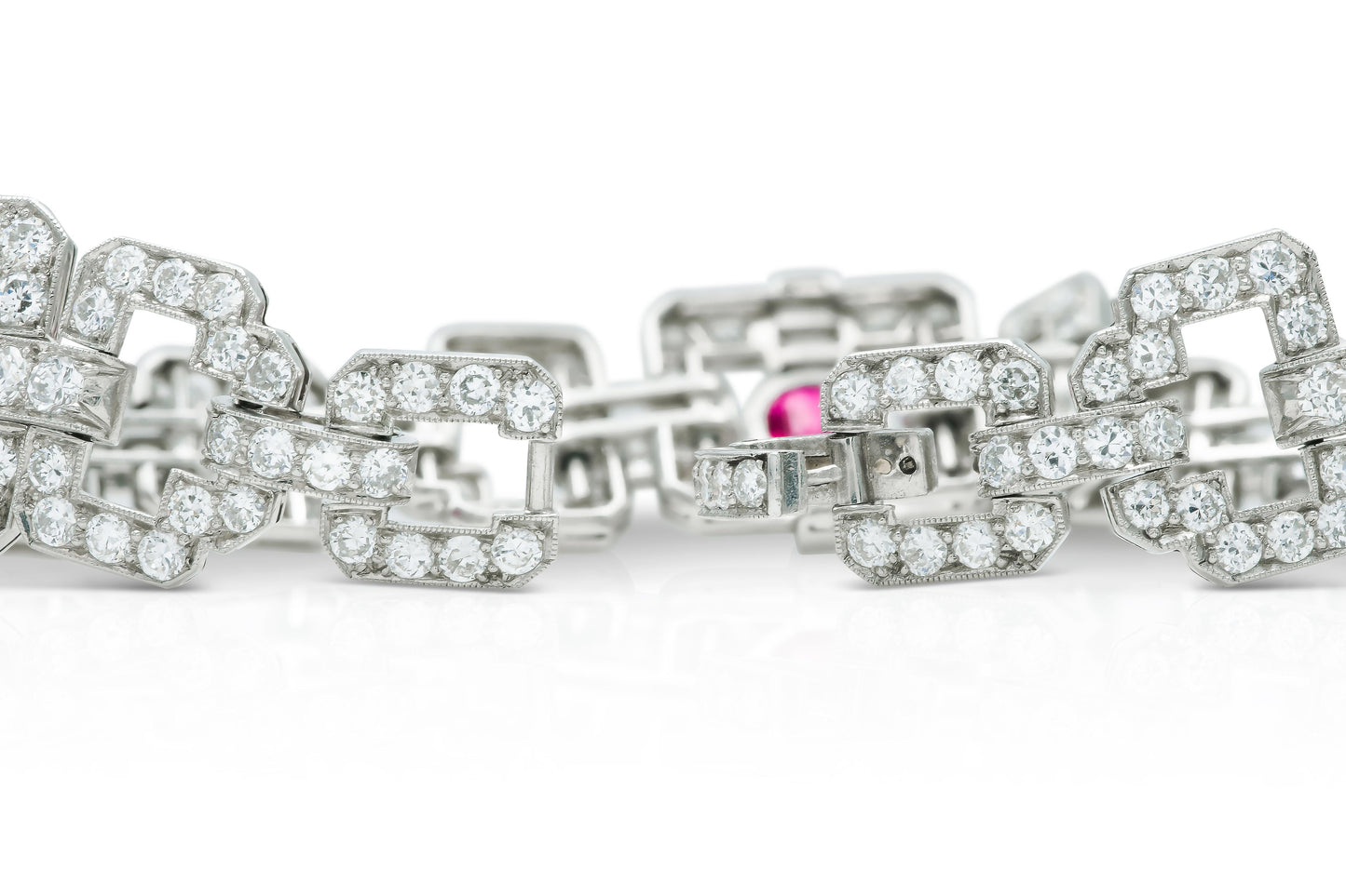 Antique Art Deco 1930s 4.20 Carat Burma Rubies and 13.00 Carat Diamonds Bracelet