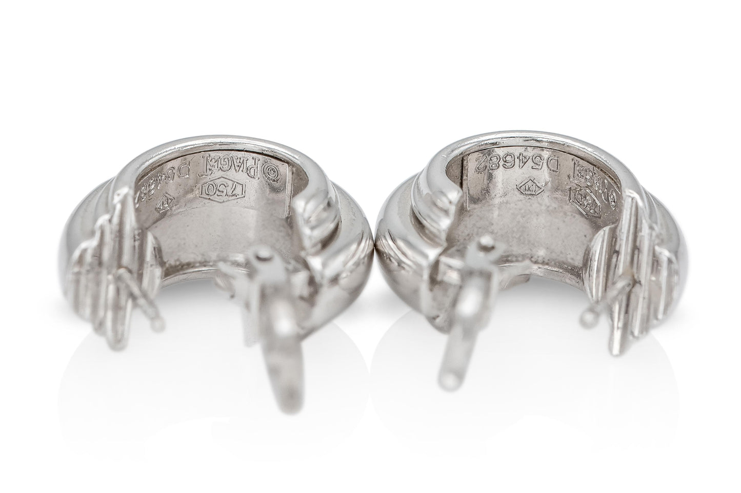 Vintage 1990s Piaget Huggie Earrings with Diamond