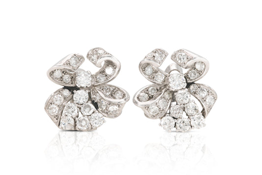 Vintage 1940s 4.50 Carat Diamond Ribbon Earrings