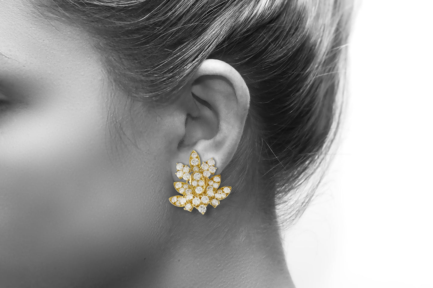 Vintage 1970s Van Cleef & Arpels Diamond Leaf Earrings