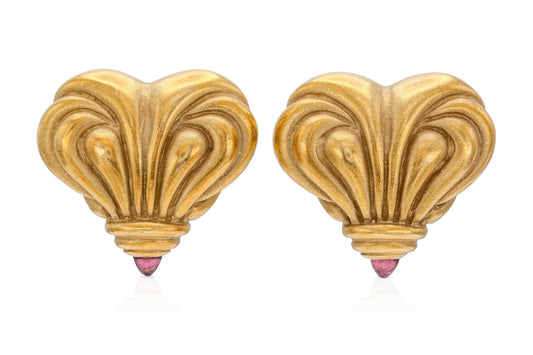 Vahe Naltchayan  Gold Heart Earrings