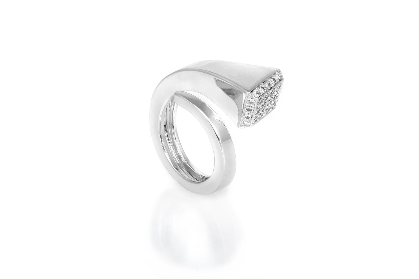Hermes Diamond White Gold Twisted Nail Ring