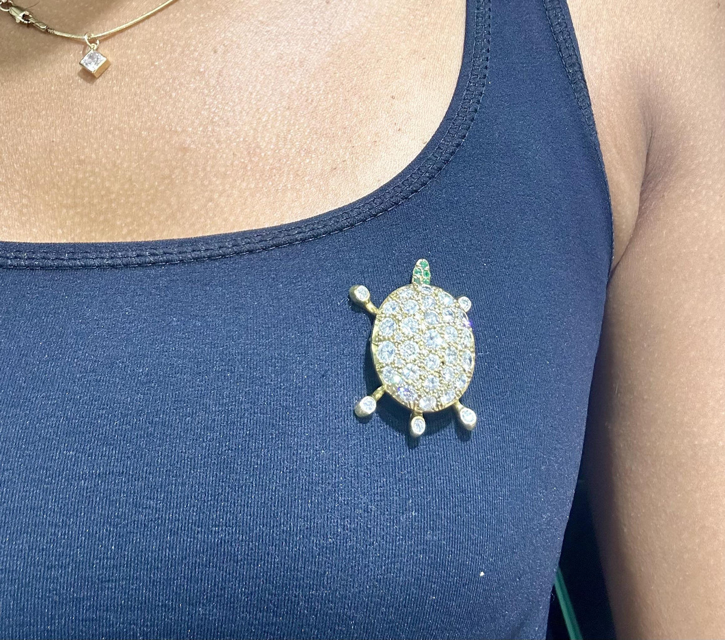 Vintage 1940s Retro 9.00 Carat Diamond Turtle Brooch with Emeralds