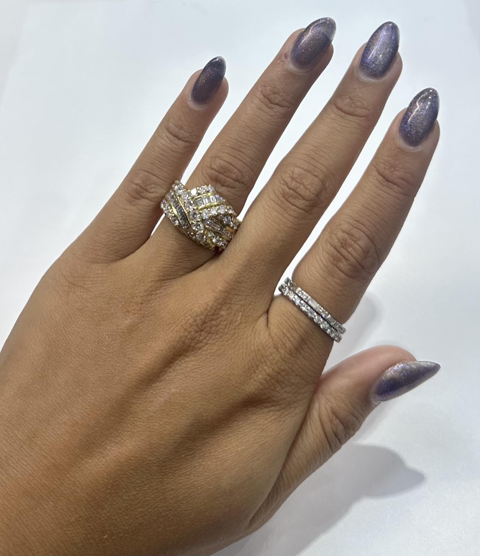 Vintage 1980s 3.80 Carat Baguette and Round Cut Diamonds Ring