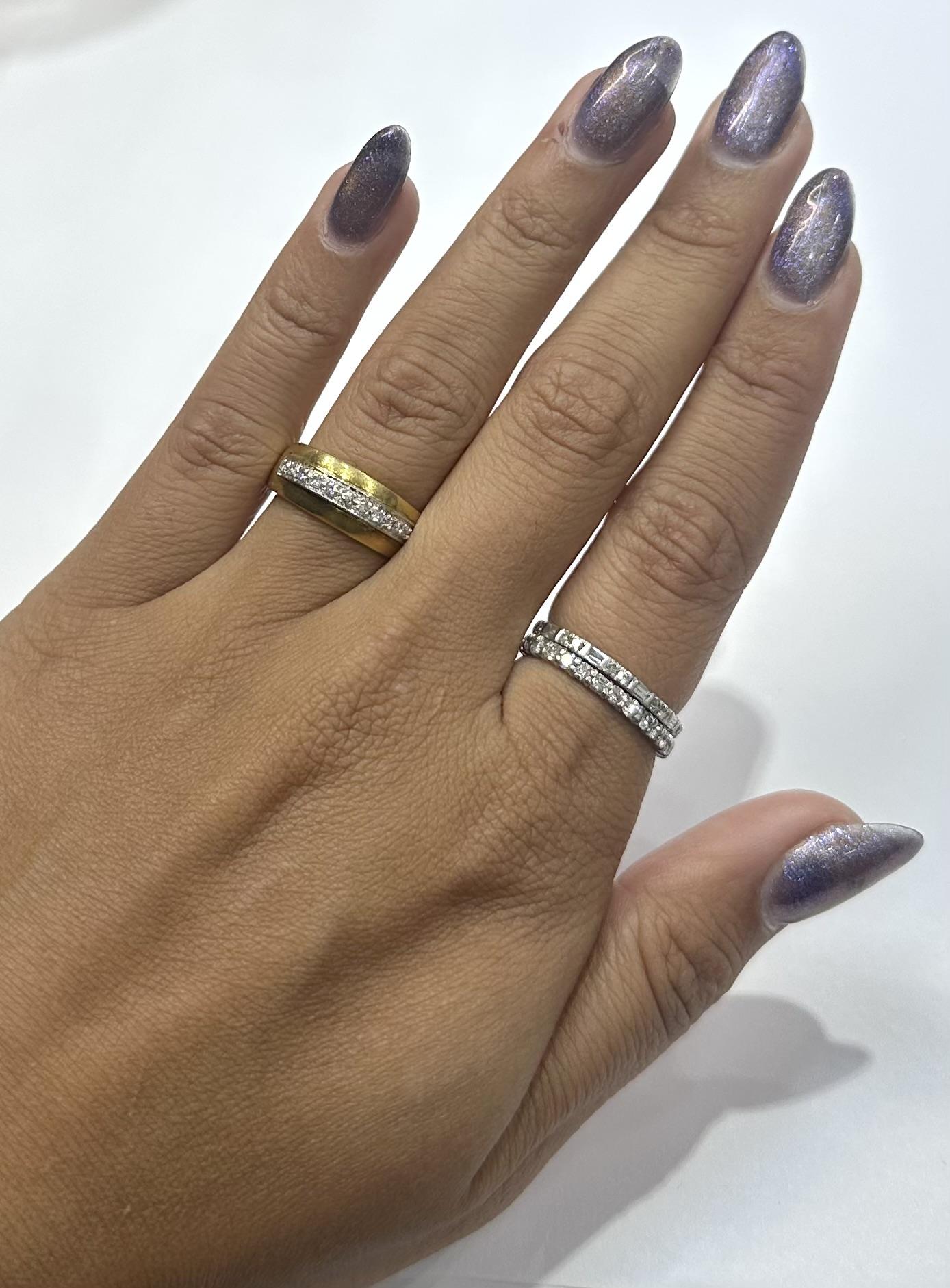 Vintage 1980s Gold Band Ring with Diamonds