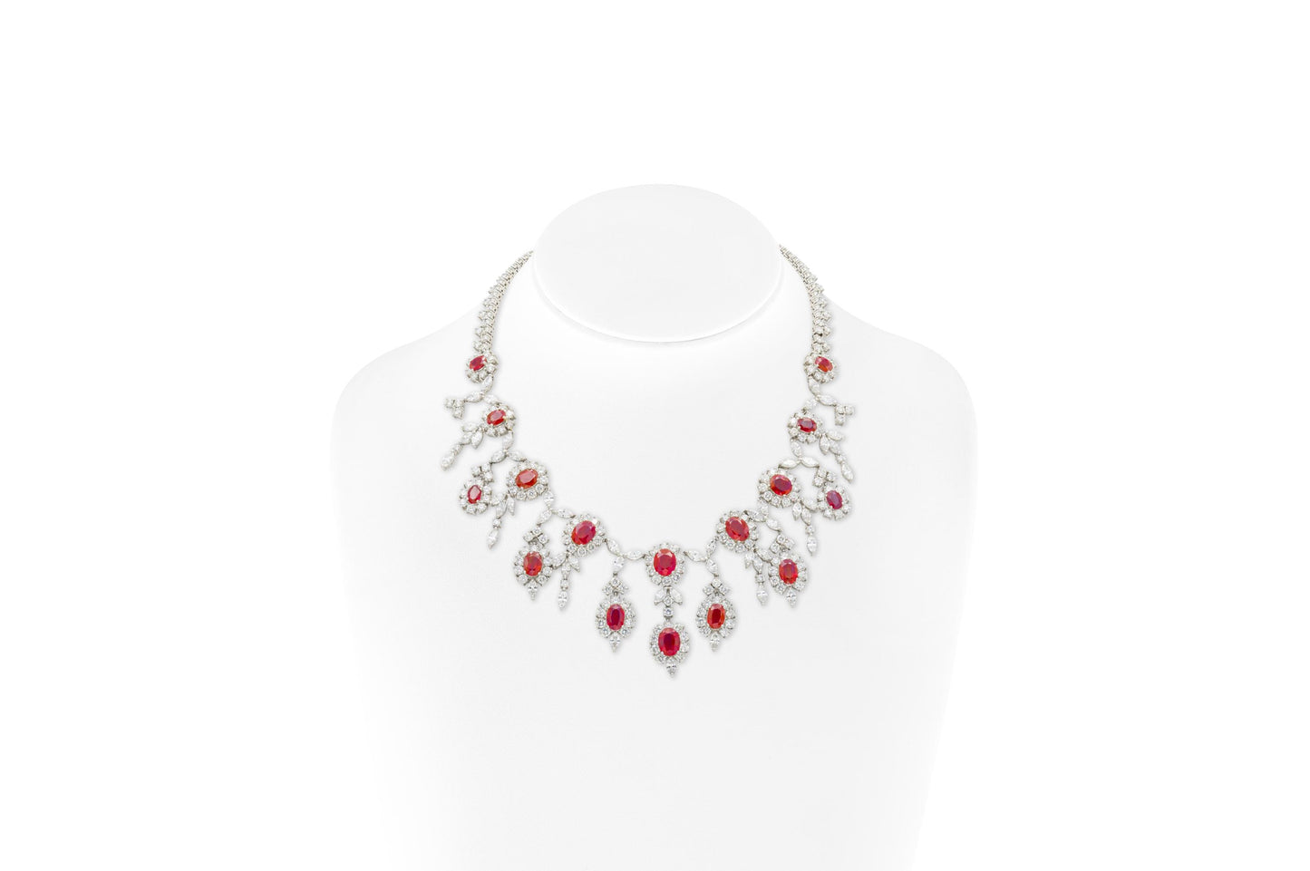 38.52 Carat Oval Rubies and 39.26 Carat Diamonds Necklace