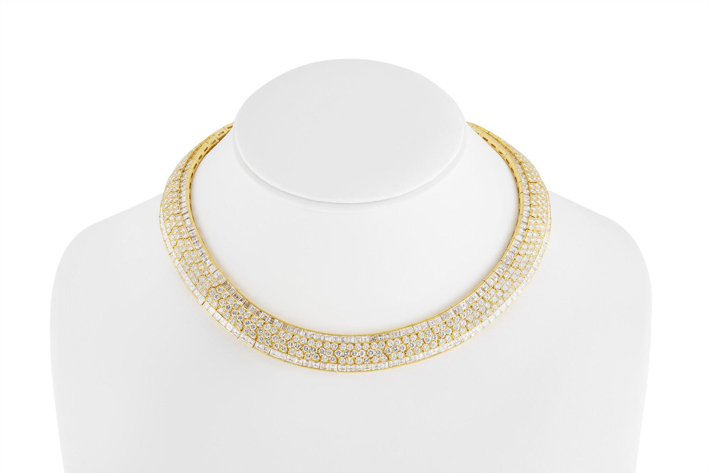 Vintage 1980s Van Cleef & Arpels 69.00 Carat Diamond Collar Necklace