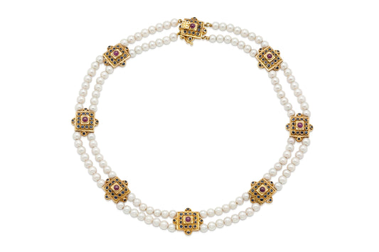 Vintage 1970s Lalaounis Pearl Necklace