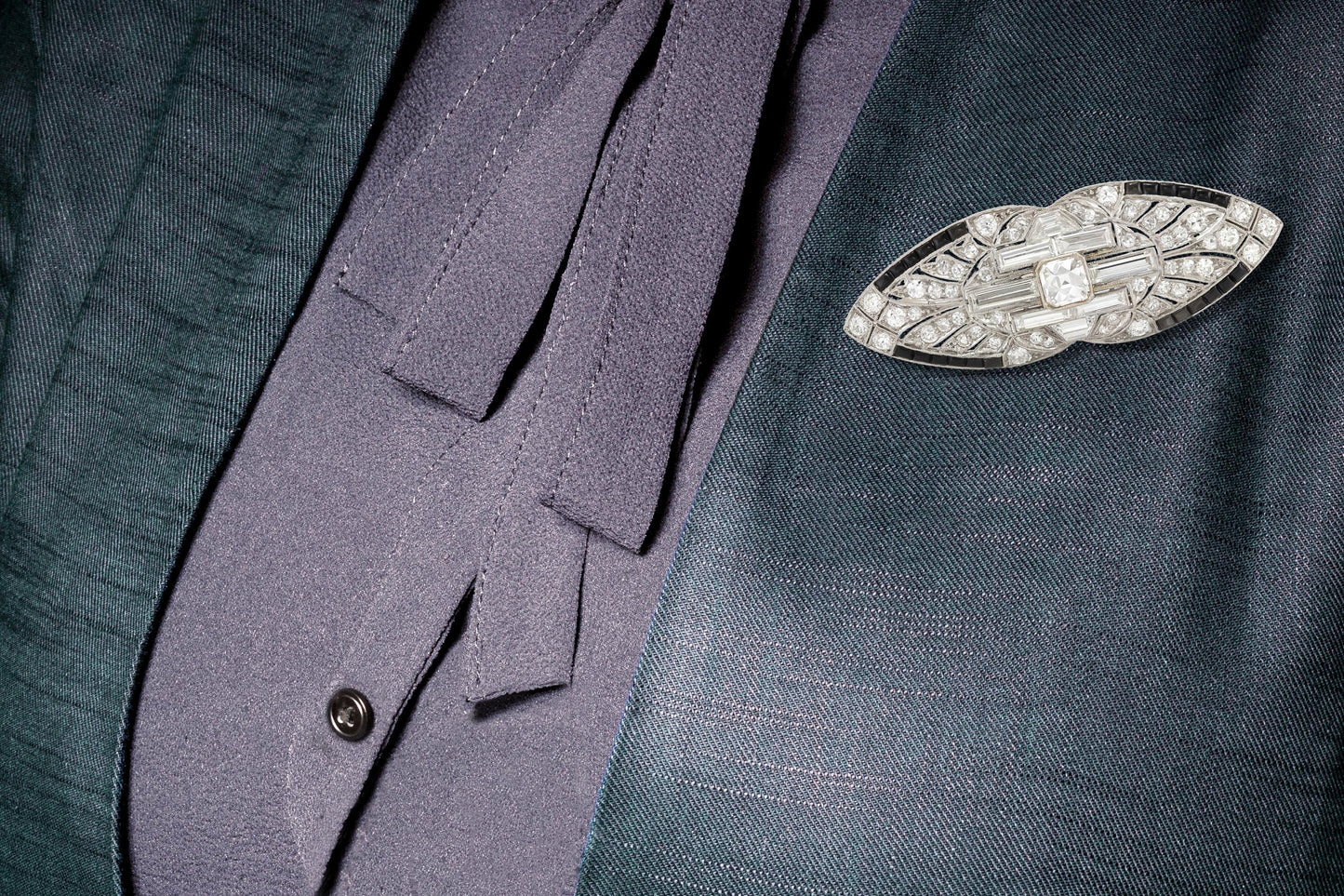 Antique Edwardian 1910s 5.00 Carat Diamond Brooch with Onyx