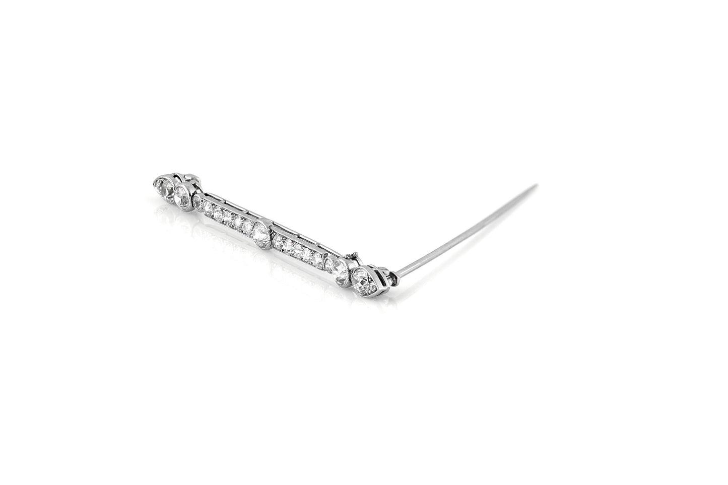 Antique Art Deco 1930s 2.20 Carat Cartier Platinum Diamond Pin