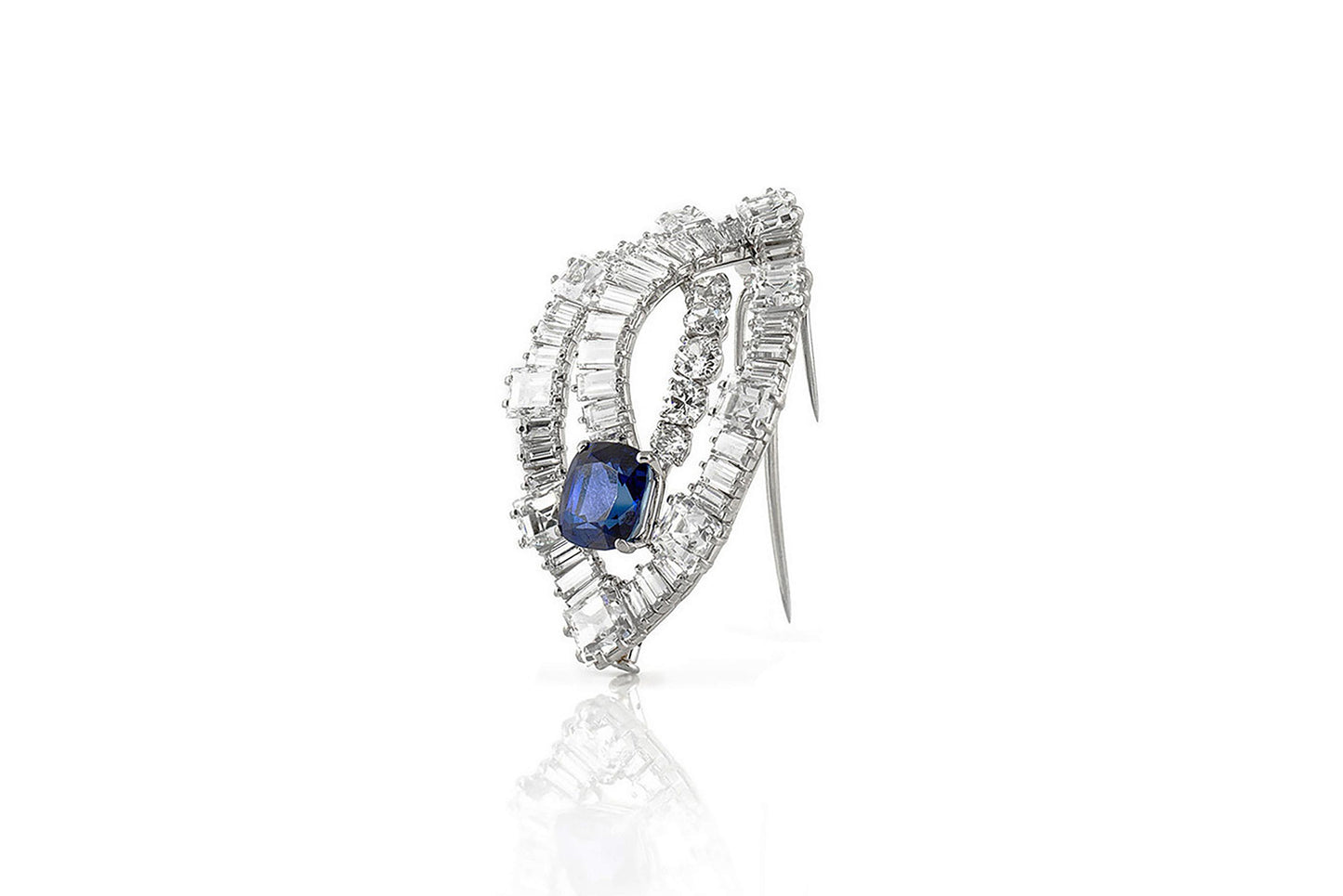 Antique Art Deco 1930s 7.64 Carat Burma Sapphire and 12.00 Carat Diamond Brooch