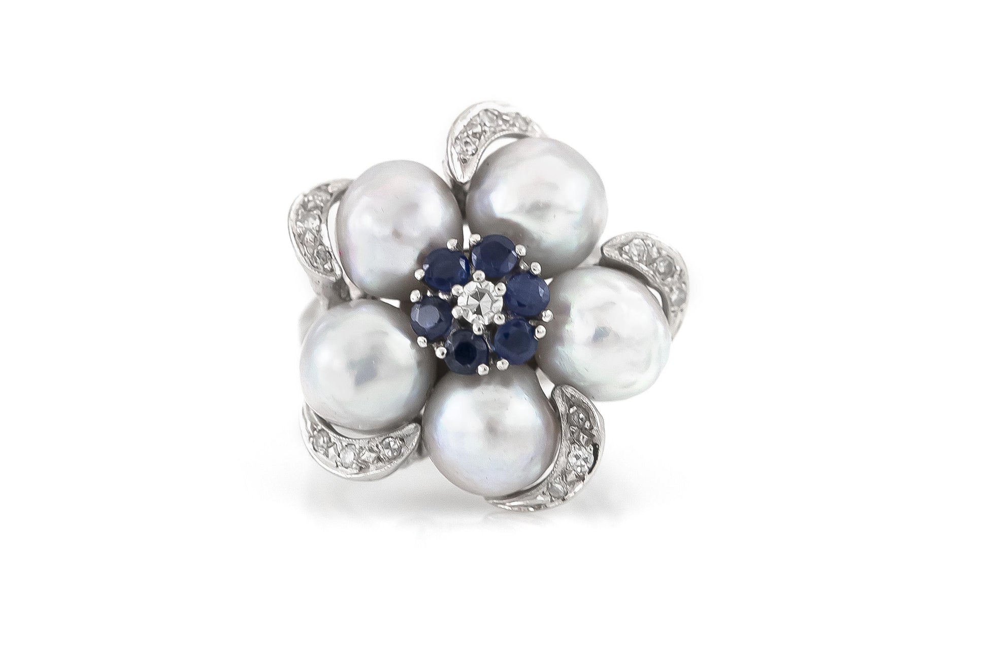 Vintage 1950s Grey Pearls Flower Ring with Sapphires and Diamonds