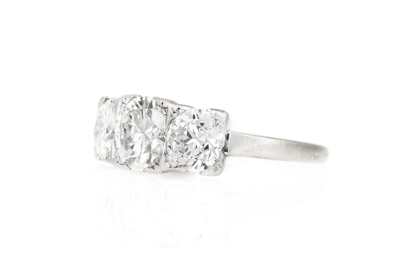 Antique Art Deco 1930s 2.40 Carat Three Stone Diamond Ring