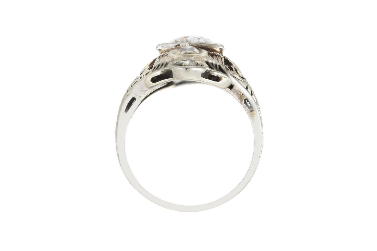 Antique Art Deco 1930s 1.50 Carat Old European Cut Diamond Dinner Ring
