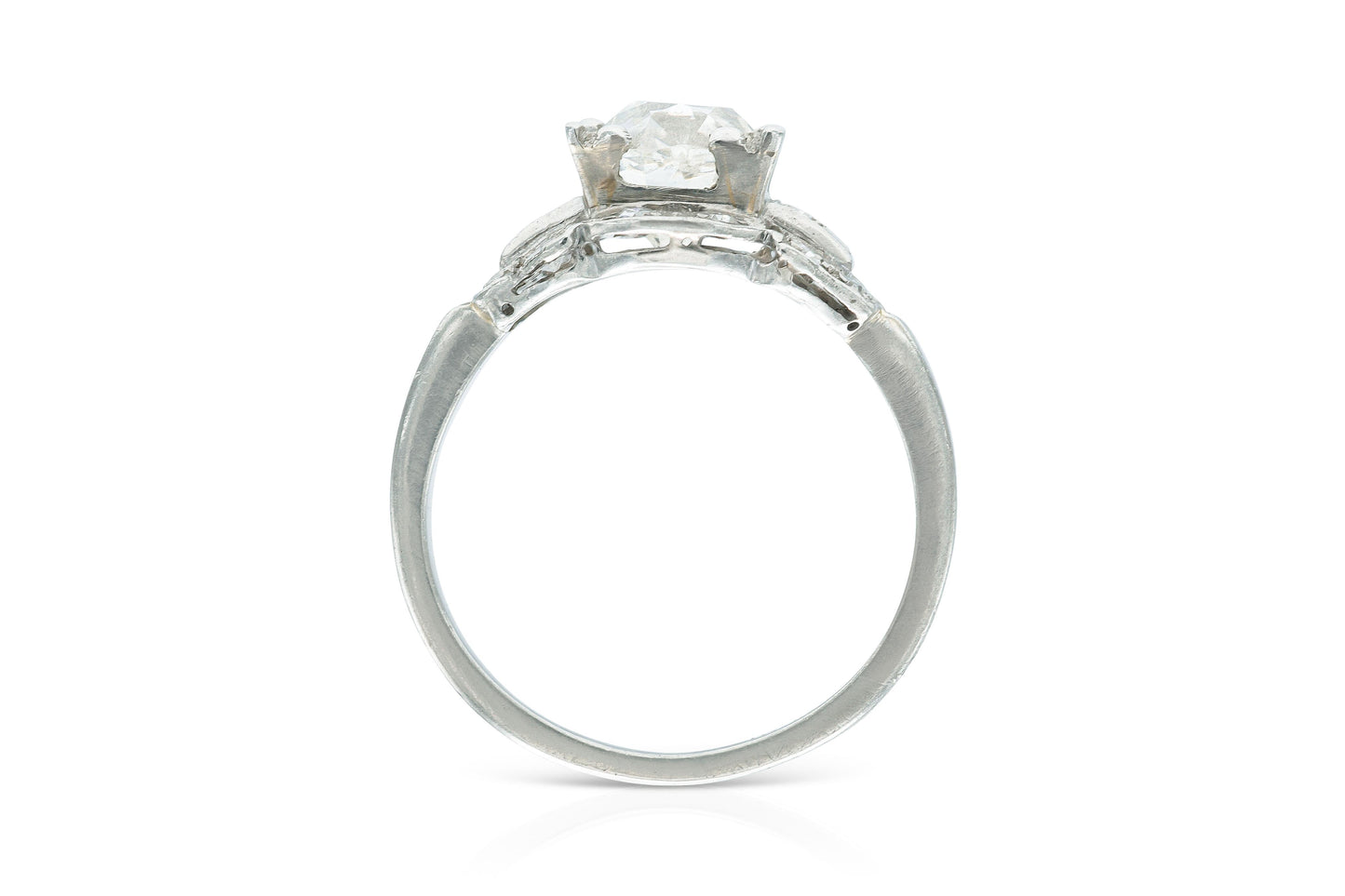 Antique Art Deco 1930s 1.62 Carat Old Mine Cut Diamond Engagement Ring