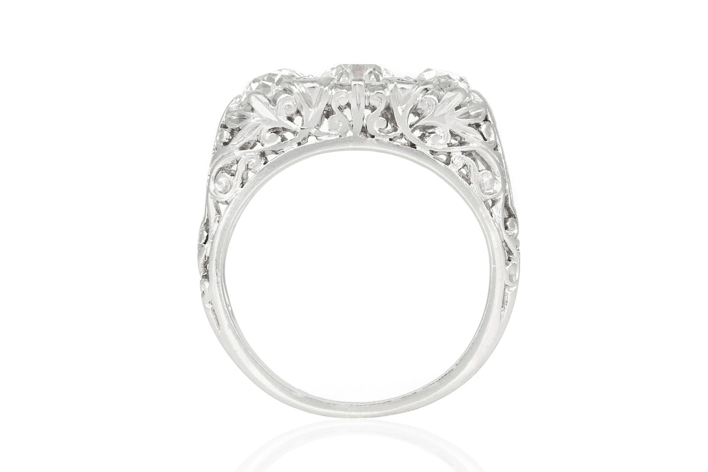 Antique Edwardian 1900s 2.00 Carat Three Stone Diamond Ring