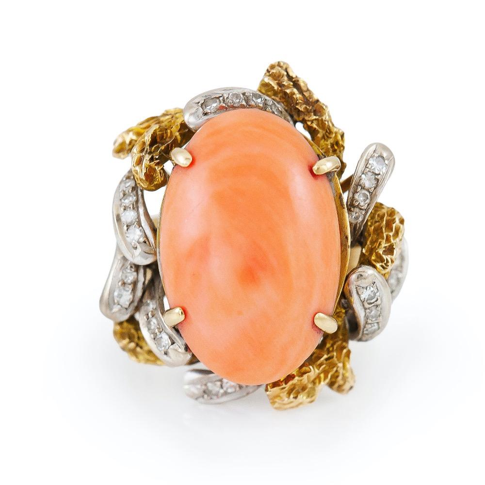 Vintage 1940s Retro Coral and Diamonds Ring