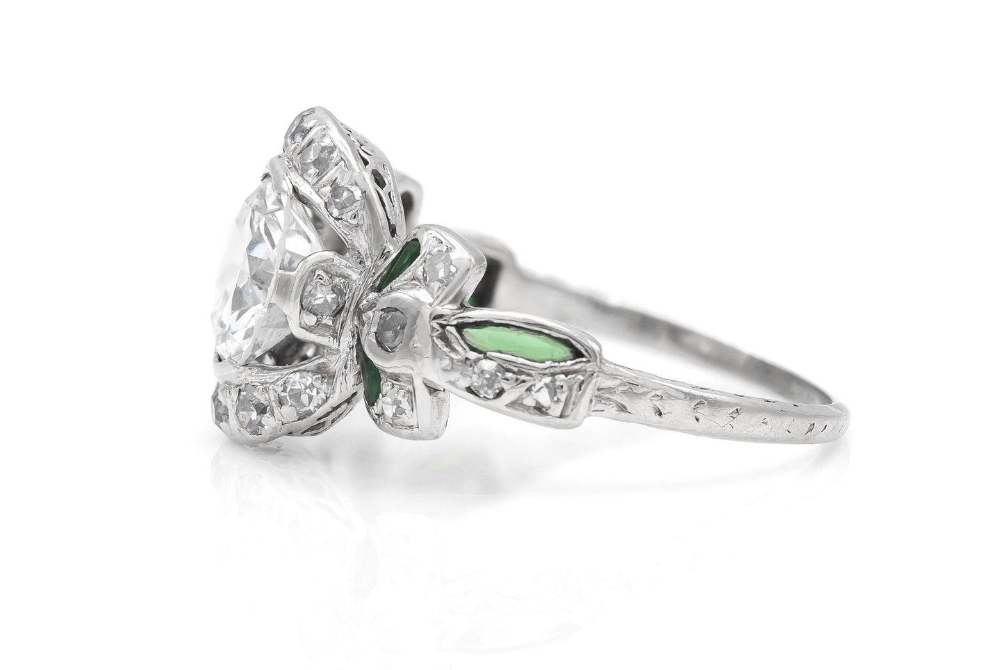 Antique Edwardian 1910s 1.30 Carat Old European Cut Diamond Engagement Ring