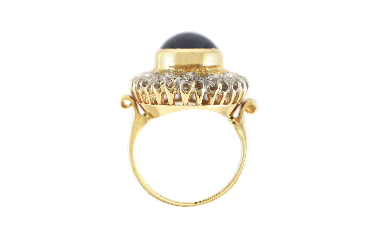 Vintage 1950s 3.00 Carat Cabochon Sapphire and 1.20 Carat Diamonds Ring