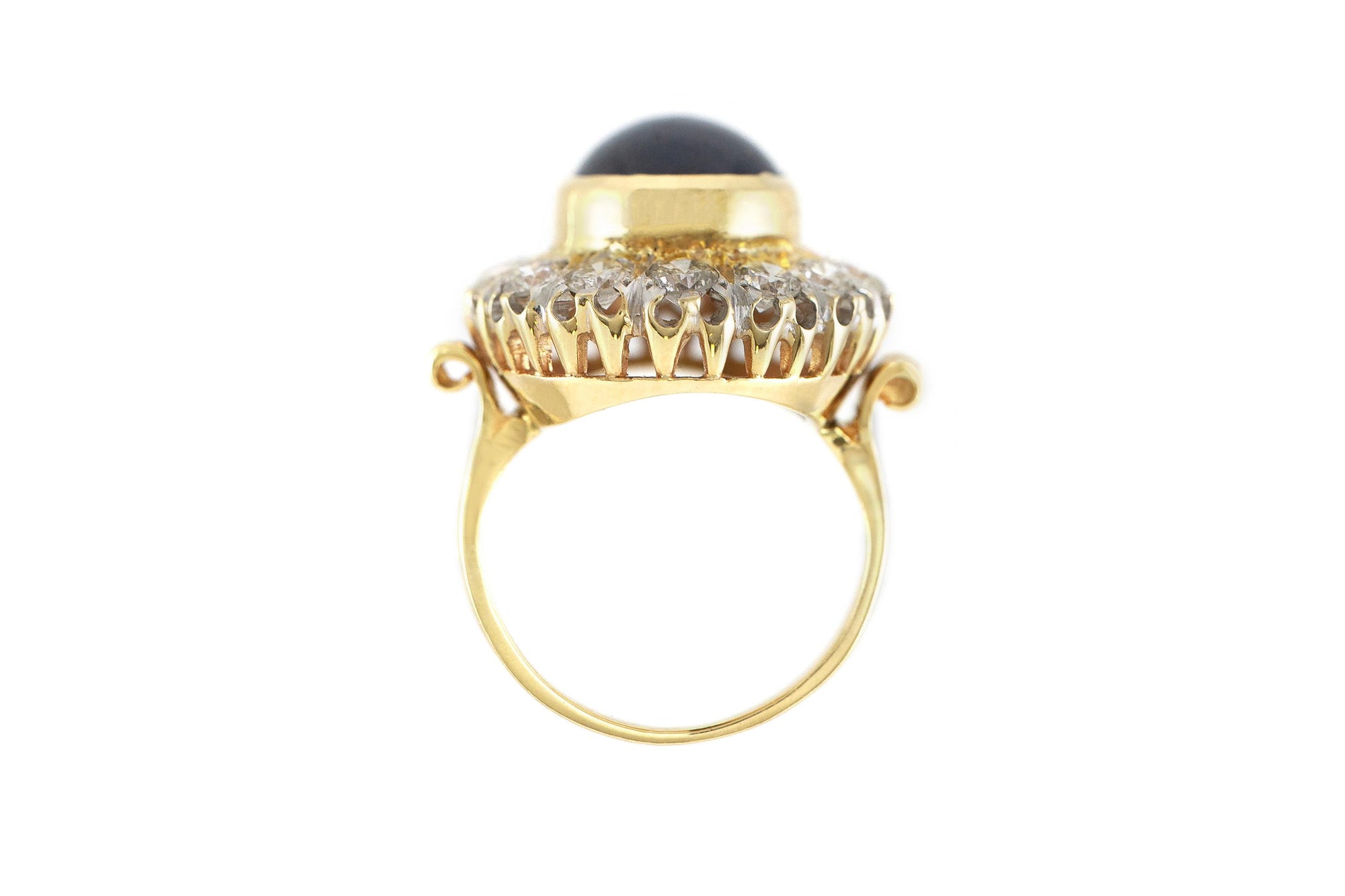 Vintage 1950s 3.00 Carat Cabochon Sapphire and 1.20 Carat Diamonds Ring