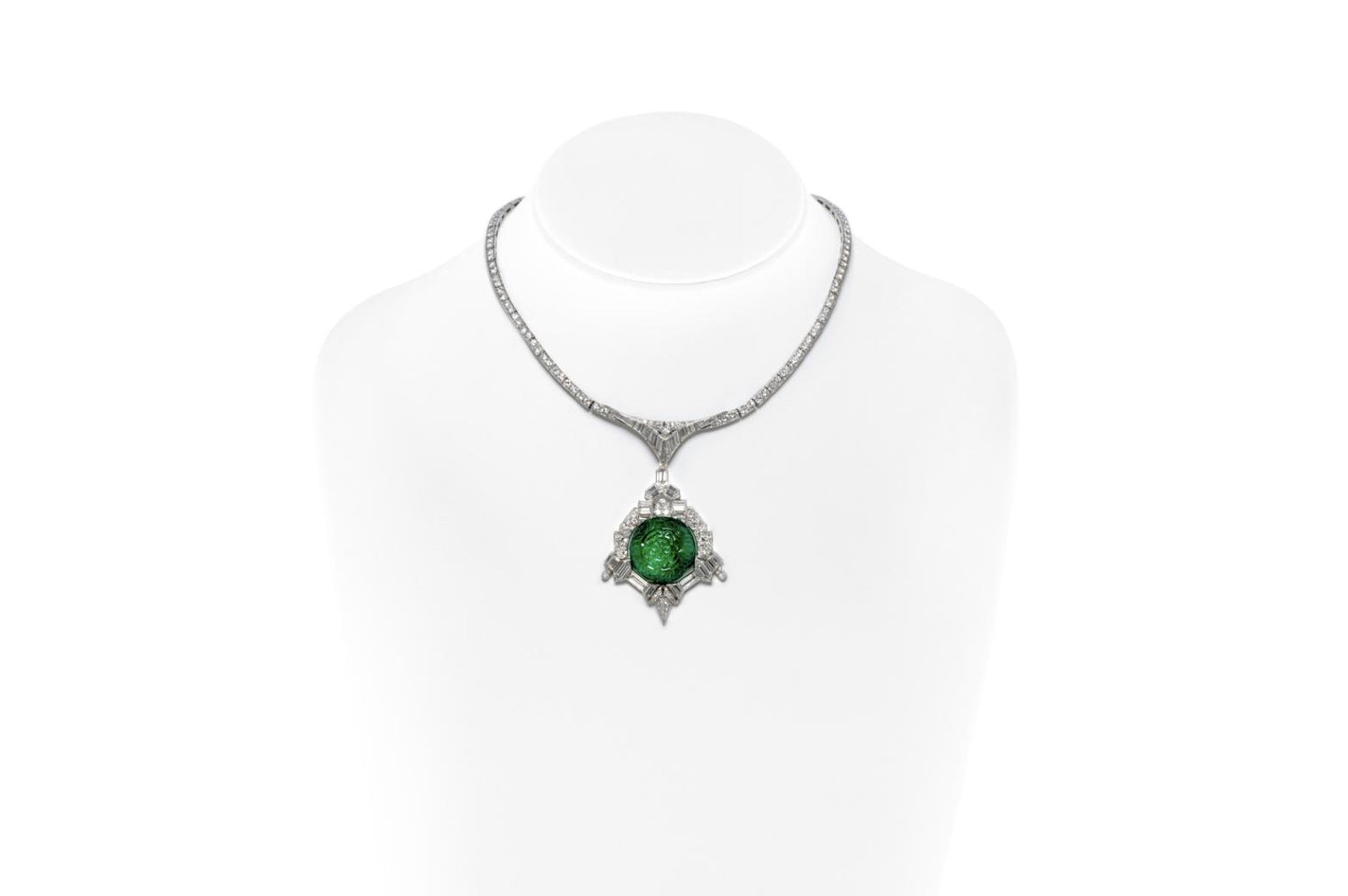 Antique Art Deco 1930s 35.00 Carat Carved Emerald and Diamond Pendant Necklace