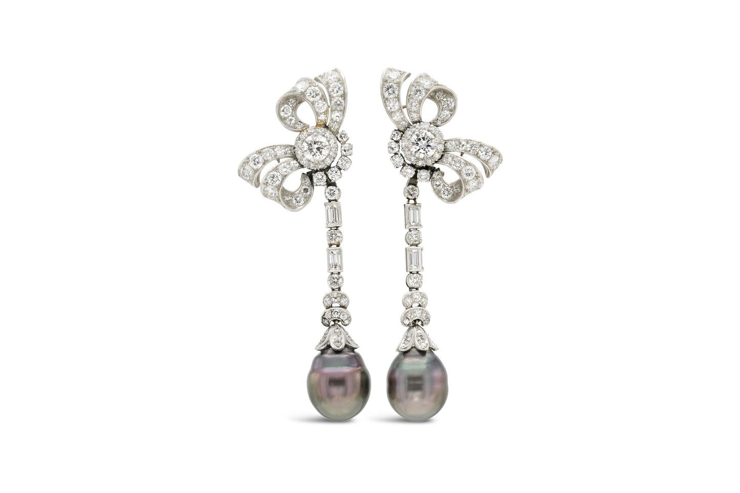 Vintage 1950s Tahitian Pearl and 4.70 Carat Diamond Bow Dangle Earrings