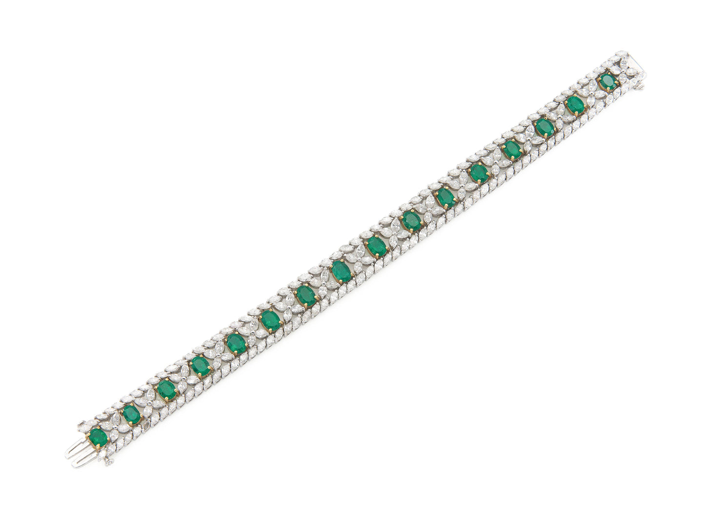 7.25 Carat Emerald and 12.90 Carat Diamond Bracelet