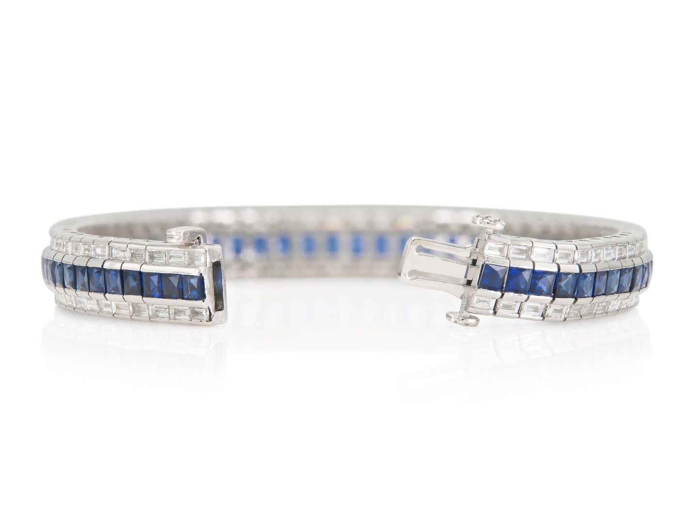 20.00 Carat Sapphire and 12.00 Carat Diamond Bracelet