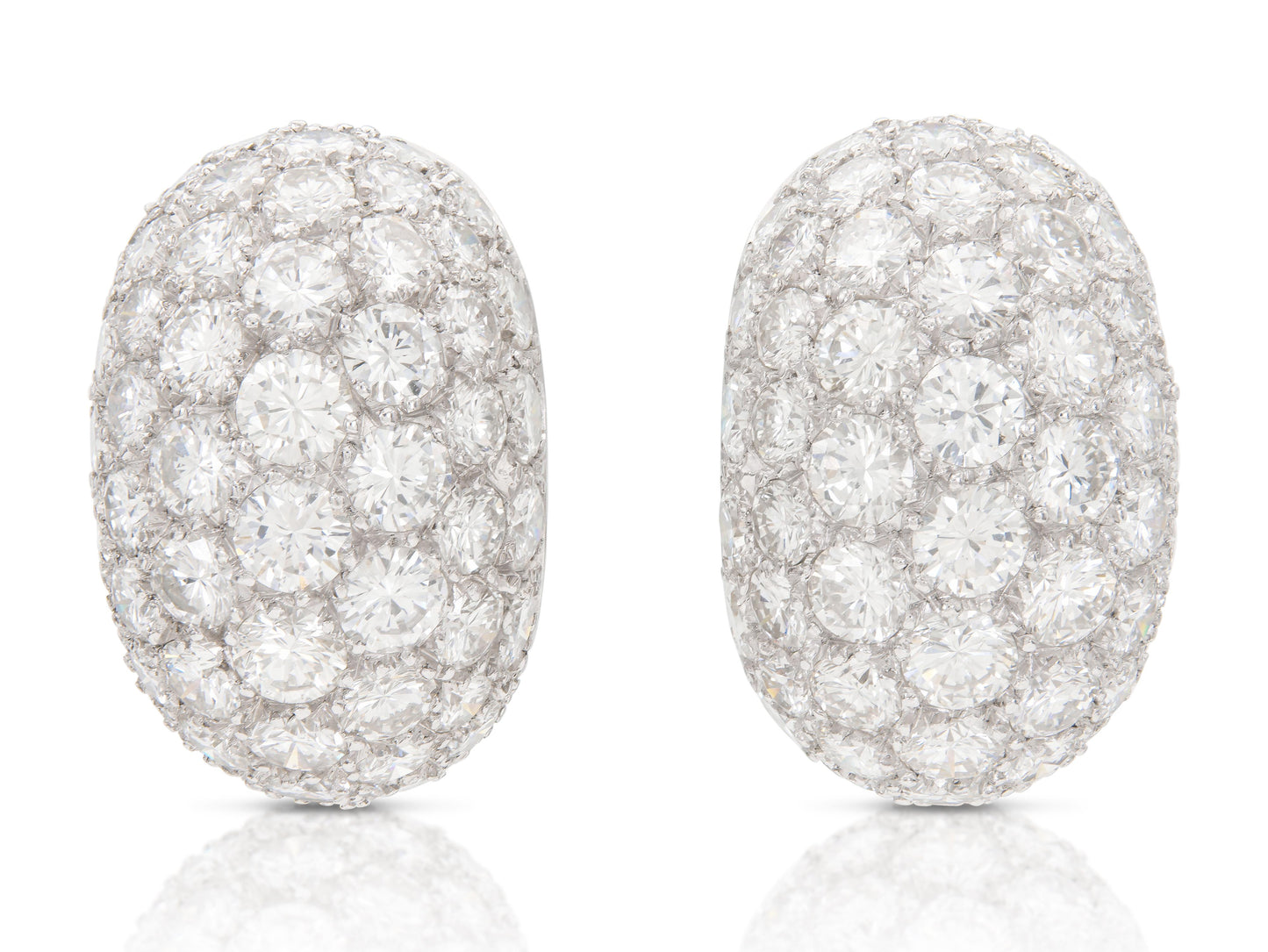 Vintage 1960s Van Cleef & Arpels 18.00 Carat Diamond Bombe Earrings