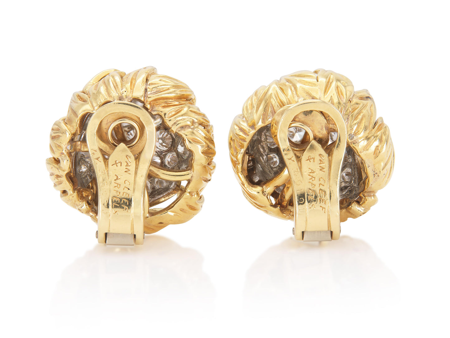 Vintage 1960s Van Cleef & Arpels 8.00 Carat Diamond and Gold Earrings