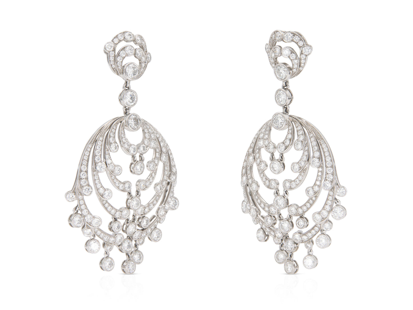 Vintage 1990s Cartier 12.50 Carat Diamond Chandelier Earrings