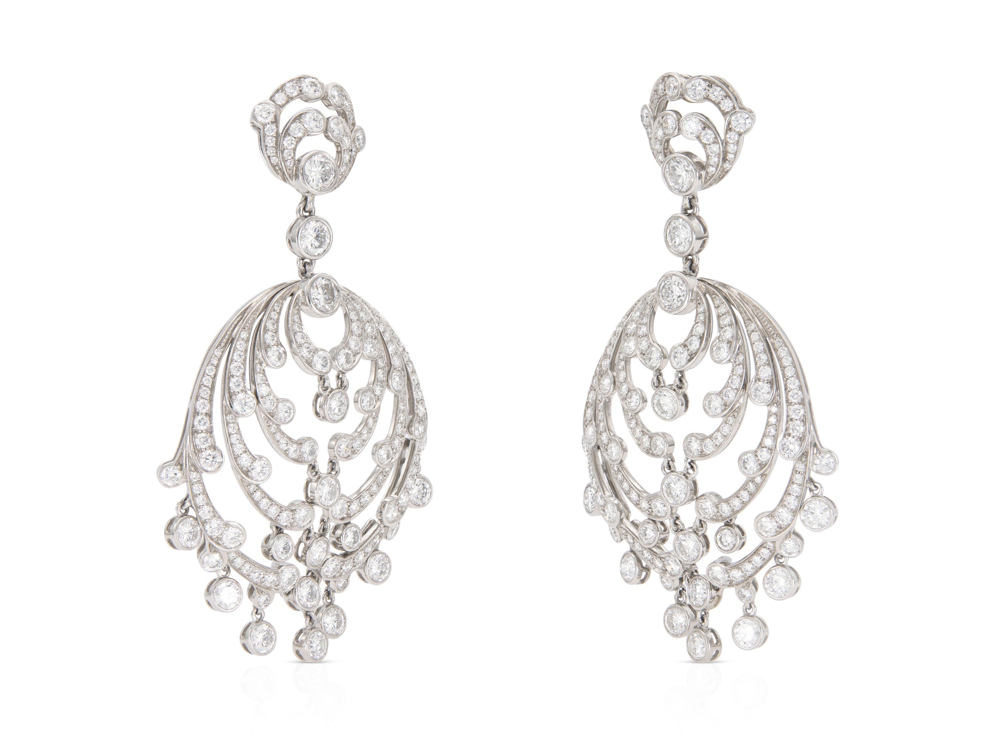 Vintage 1990s Cartier 12.50 Carat Diamond Chandelier Earrings
