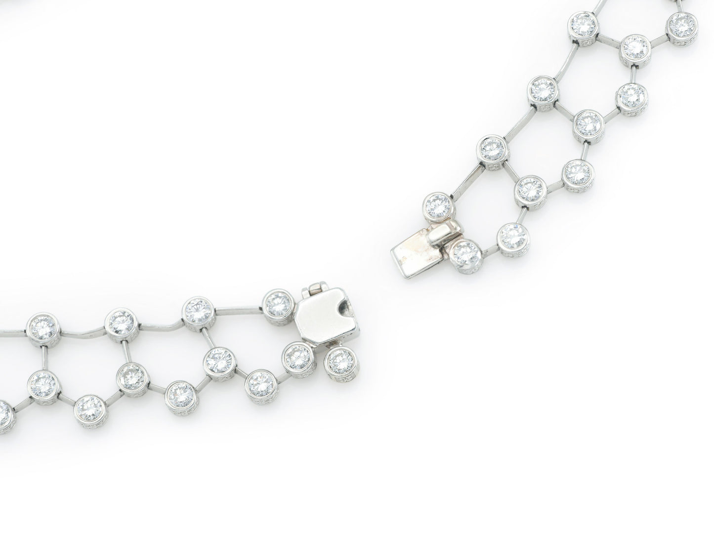 22.00 Carat Diamond Honeycomb Openwork Necklace