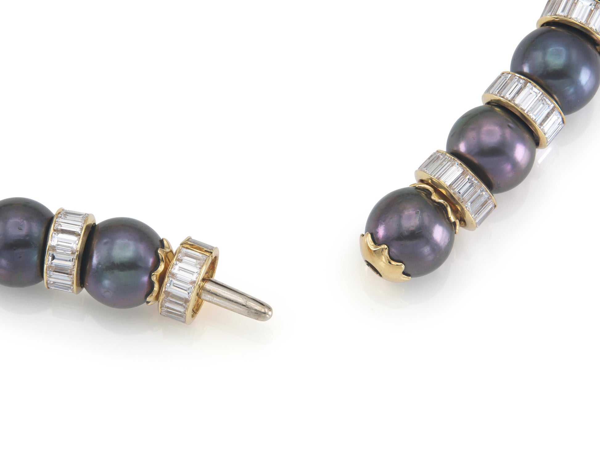 Vintage 1970s Tahitian Pearls Necklace with Diamonds