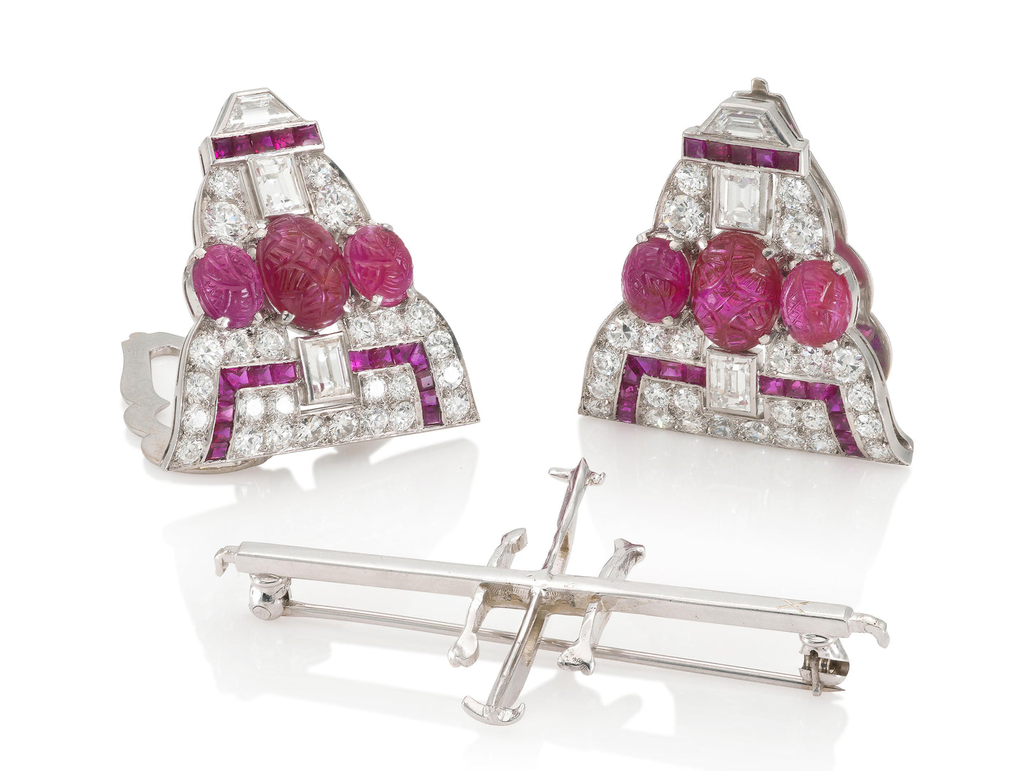 Antique Art Deco 1930s 12.00 Carat Ruby & 7.40 Carat Diamond Double Clip Brooch