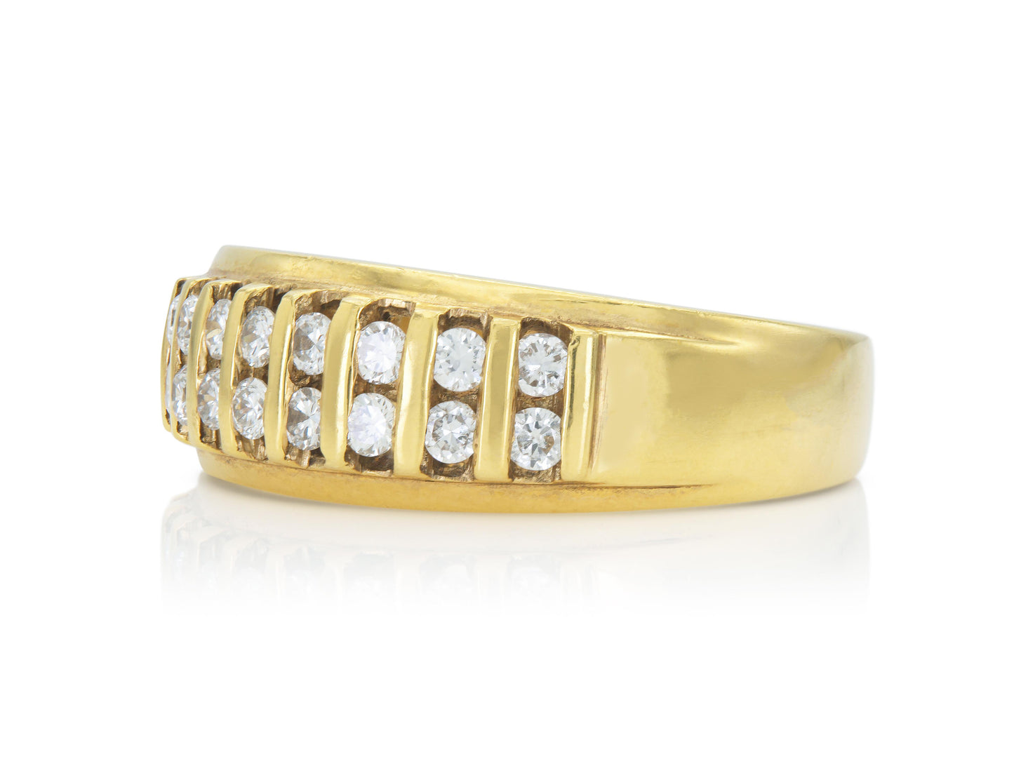 Vintage 1970s Bar Set 0.40 Carat Diamonds Ring