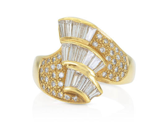 Vintage 1980s Tapered Baguette and Round Cut Diamonds Ring