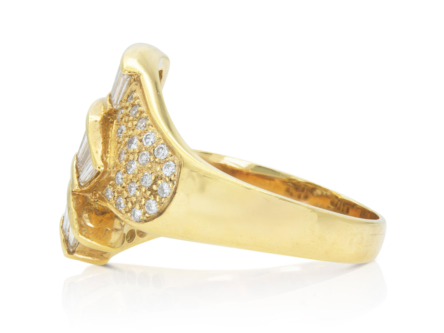 Vintage 1980s Tapered Baguette and Round Cut Diamonds Ring