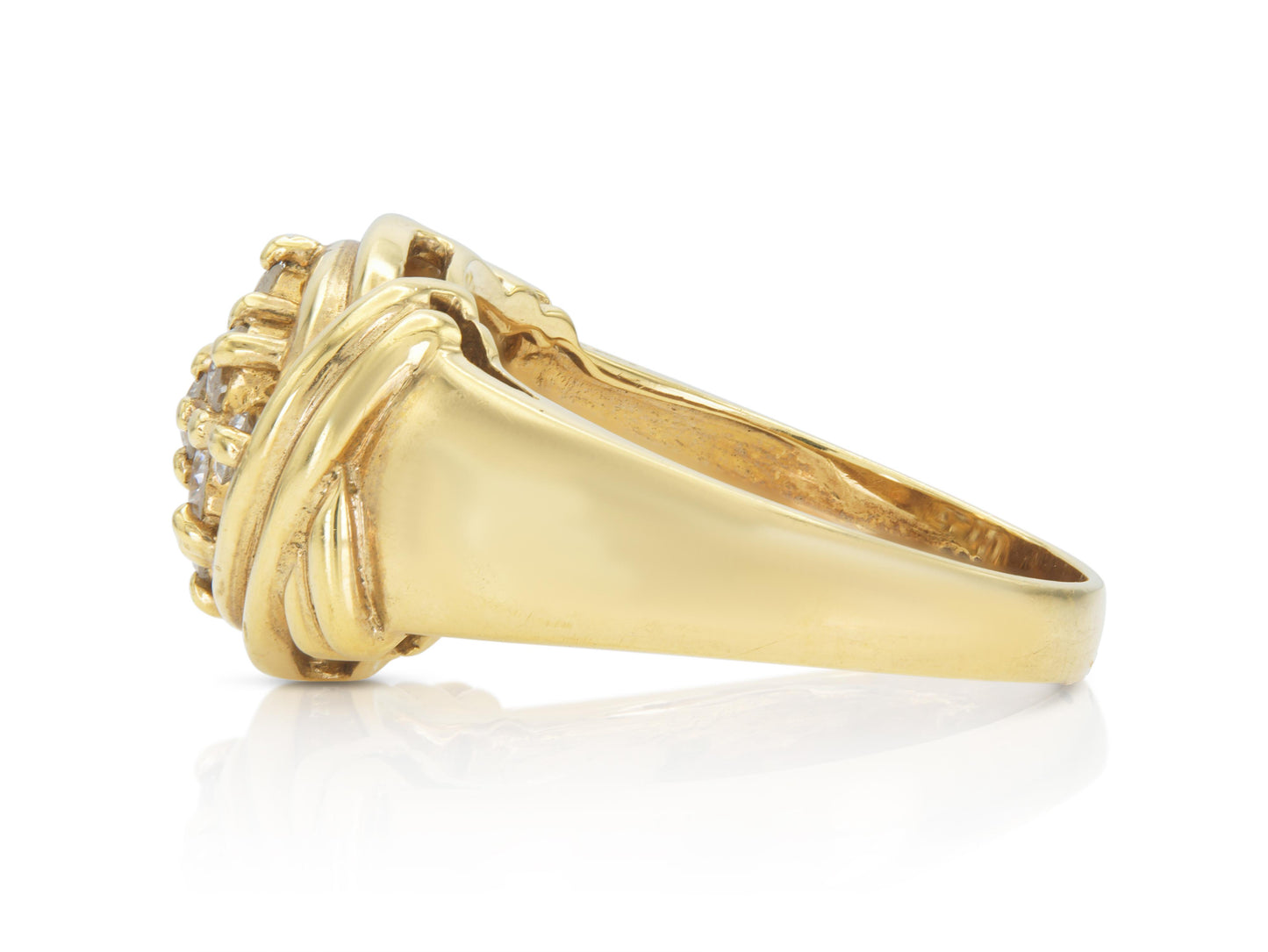 Vintage 1960s Gold Cluster Ring with Diamonds