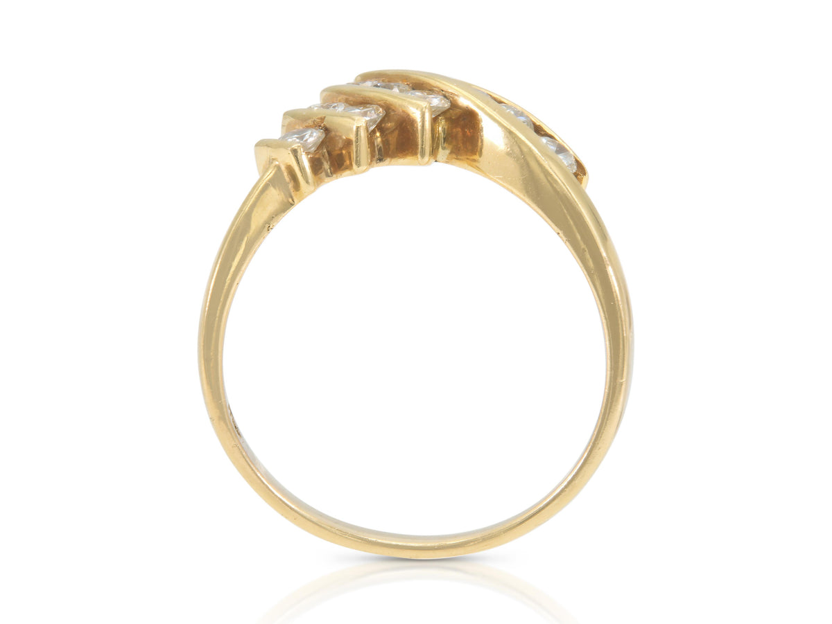 Vintage 1980s 0.63 Carat Diamond V Shaped Ring