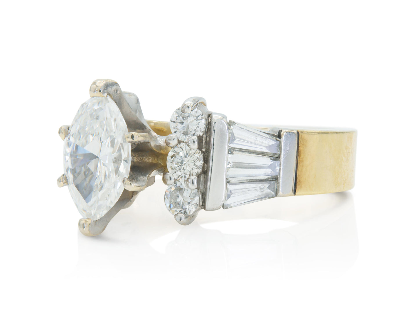 Vintage 1980s 0.95 Carat Marquise Cut Diamond Engagement Ring