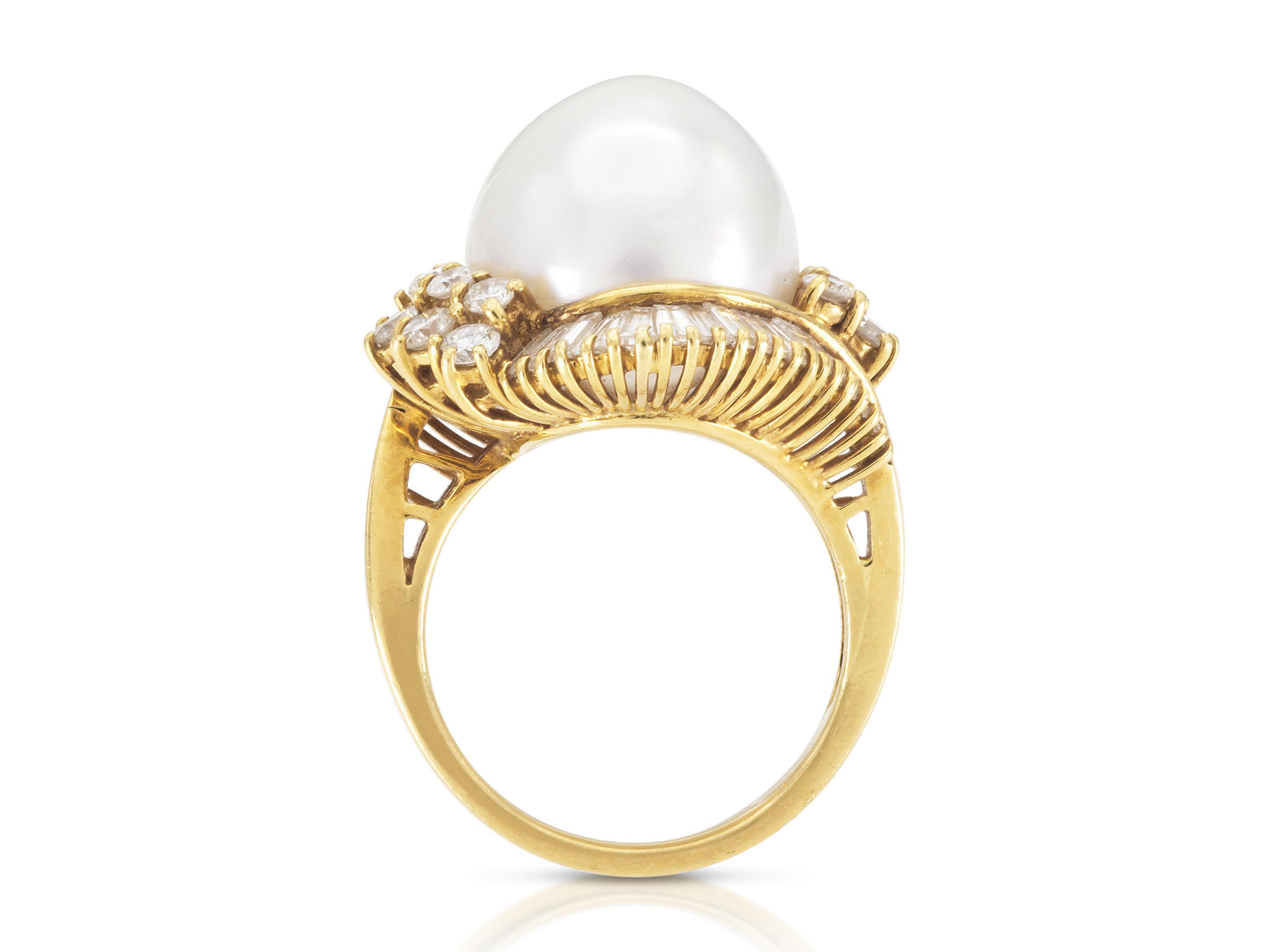 Vintage 1980s Pearl and Diamond Ring