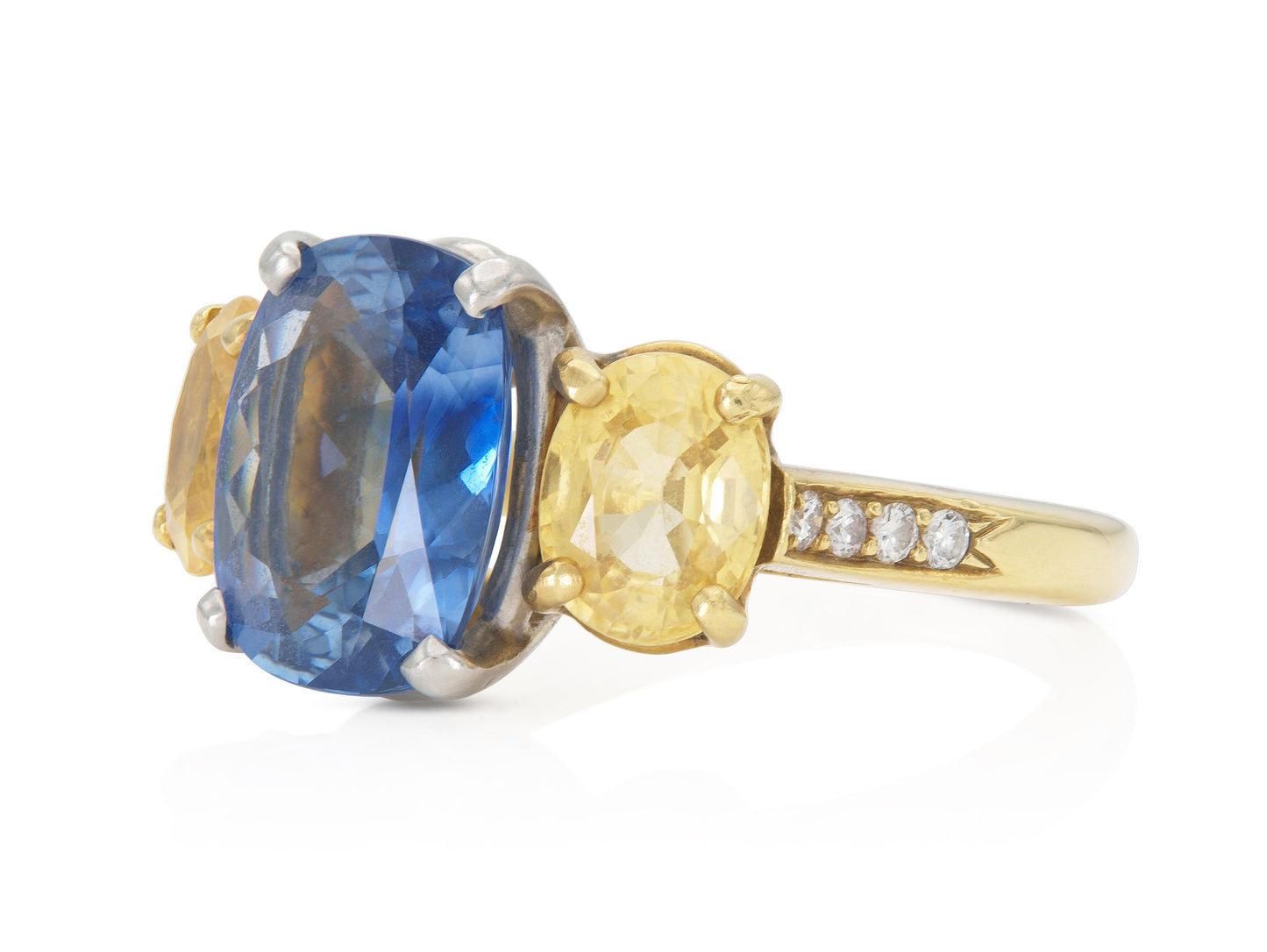 Vintage 1970s 3.00 Carat Blue Sapphire and 1.00 Carat Yellow Sapphires Ring