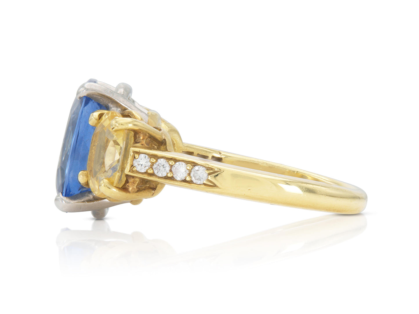 Vintage 1970s 3.00 Carat Blue Sapphire and 1.00 Carat Yellow Sapphires Ring