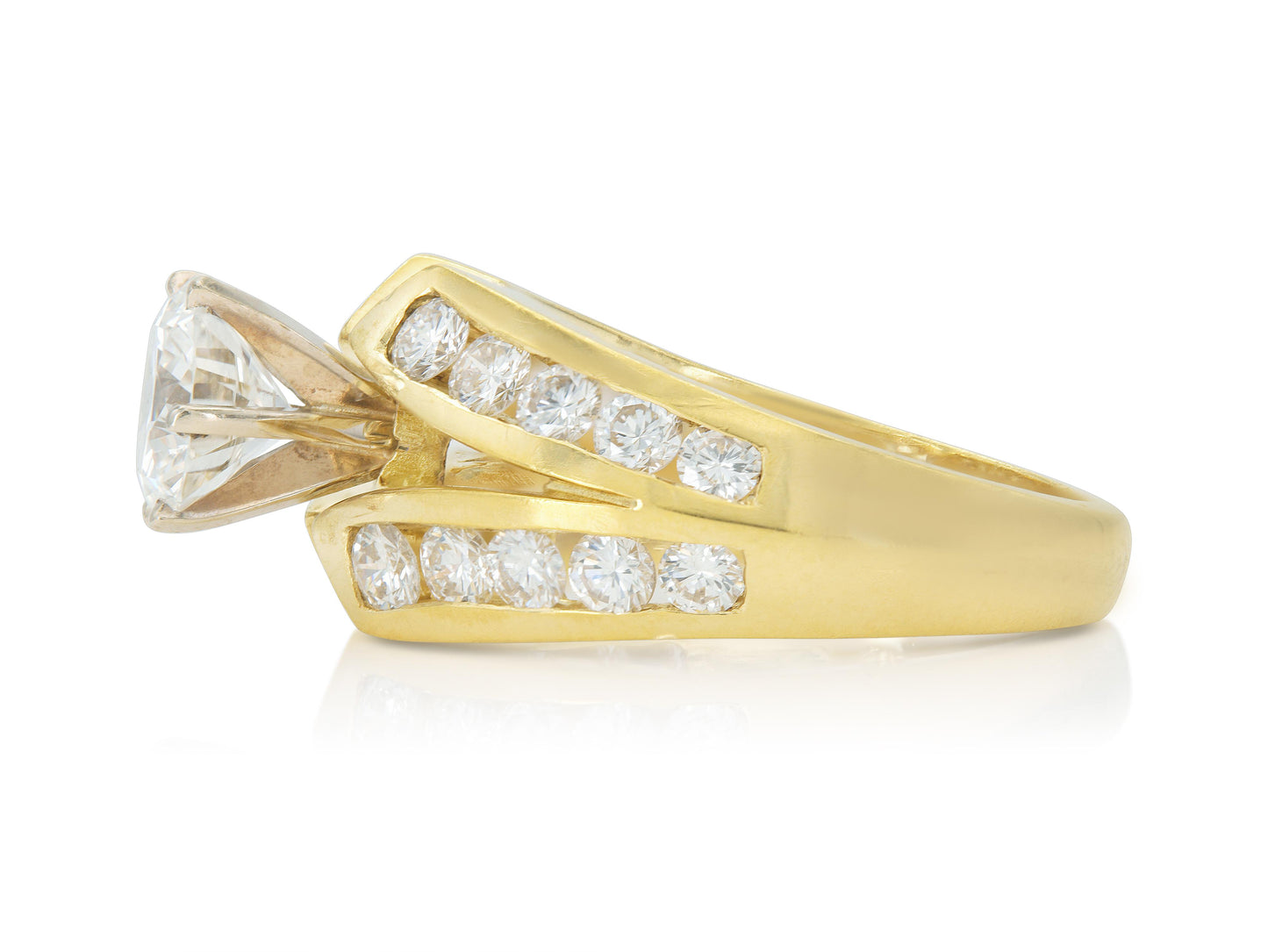 Vintage 1980s 1.10 Carat Round Cut Diamond Engagement Ring