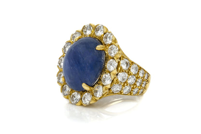 Vintage 1970s David Webb 10.00 Carat Cabochon Sapphire Ring with Diamonds