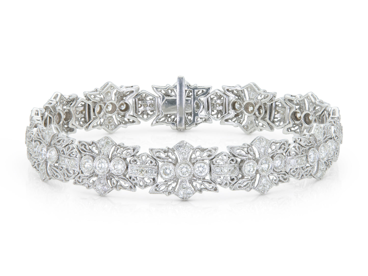 3.06 Carat Round Cut Diamonds Filigree Bracelet