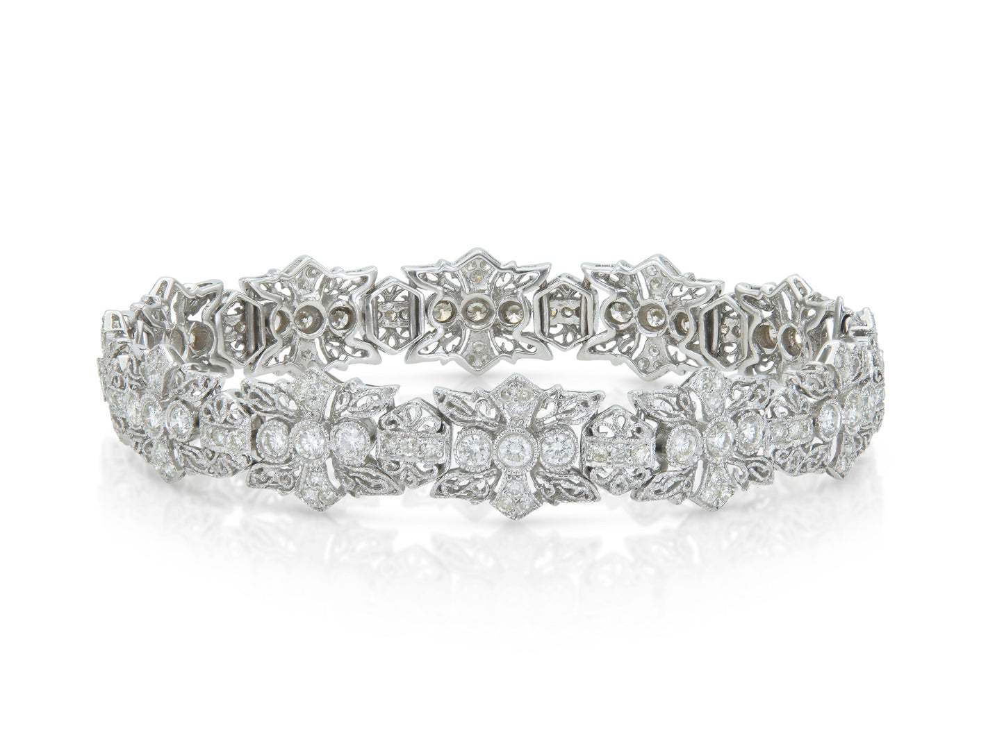 3.06 Carat Round Cut Diamonds Filigree Bracelet