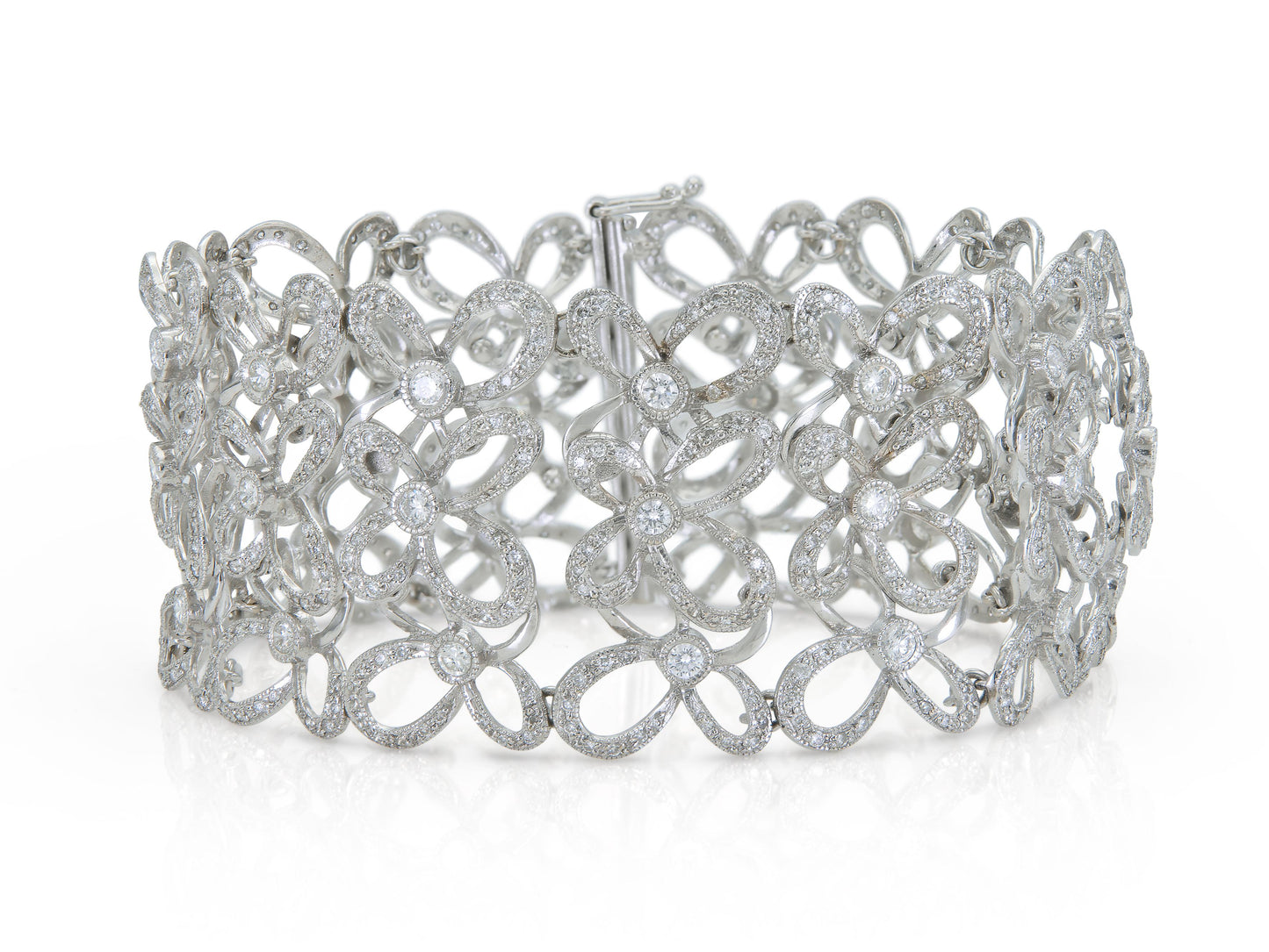 4.30 Carat Round Cut Diamonds Butterfly Links Bracelet