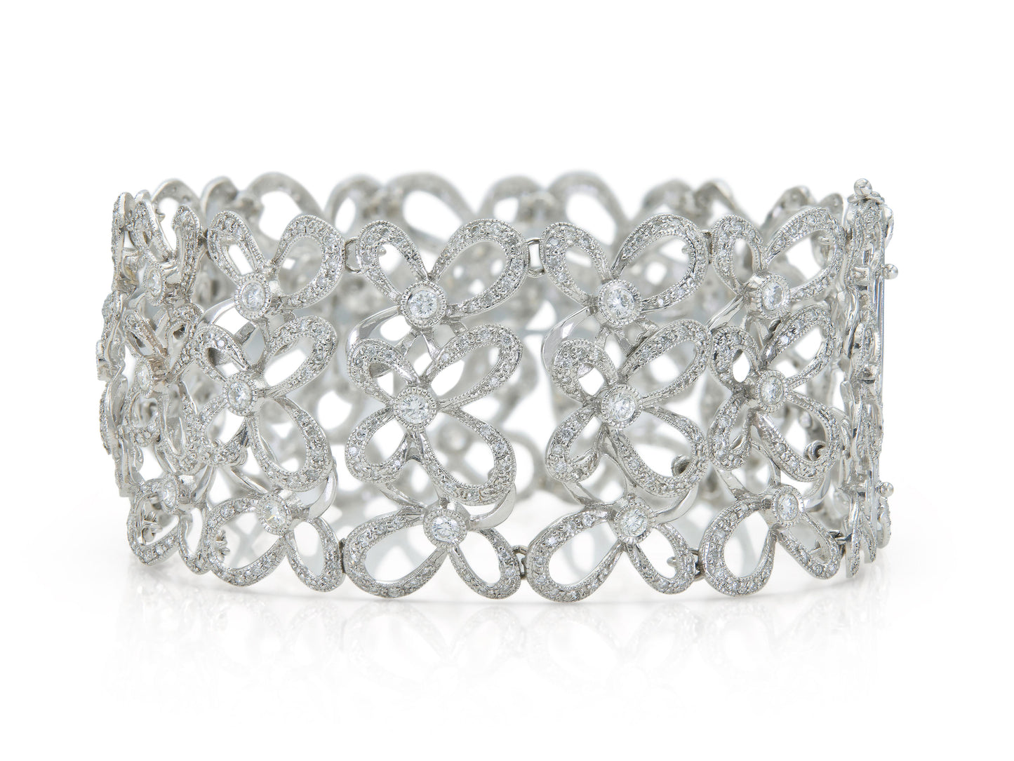 4.30 Carat Round Cut Diamonds Butterfly Links Bracelet